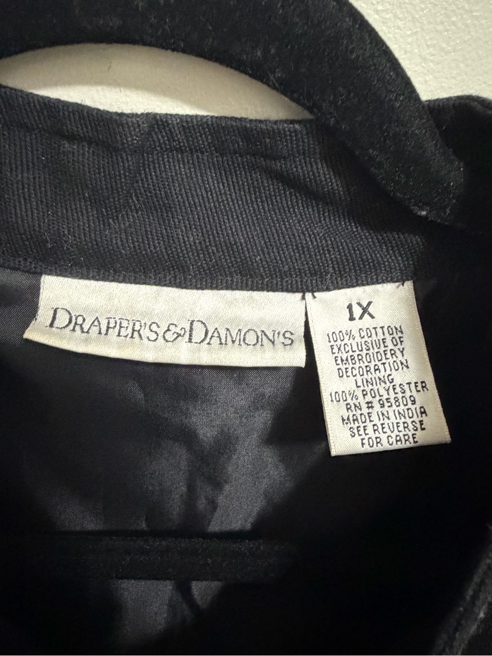 Draper’s & Damon’s Embroidered Jacket 1X Black Floral Beaded Toggle Cottagecore - Picture 8 of 12